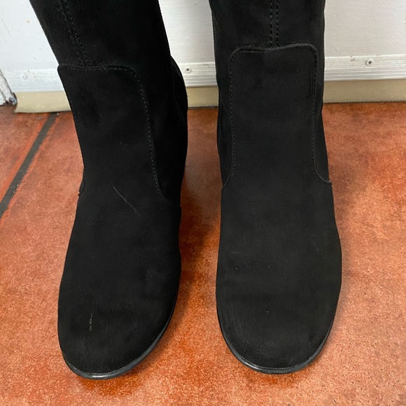 Black Knee High Boots - Picture 5 of 7